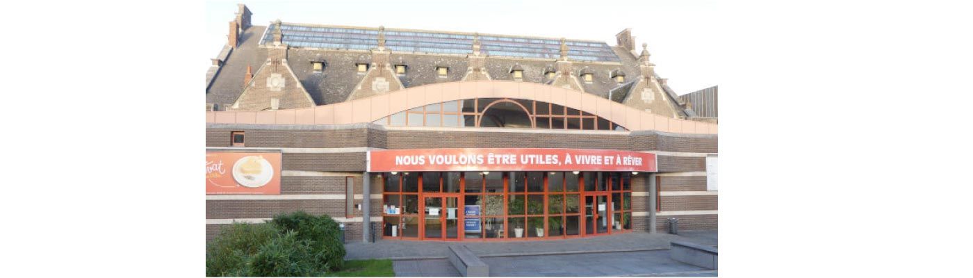 Façade de la salle Vivat à Armentieres